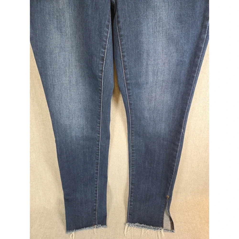 Judy Blue Jeans Womens 11/30 Blue Skinny Fit Waist Fringe Cut Bottom Boho‎ NEW